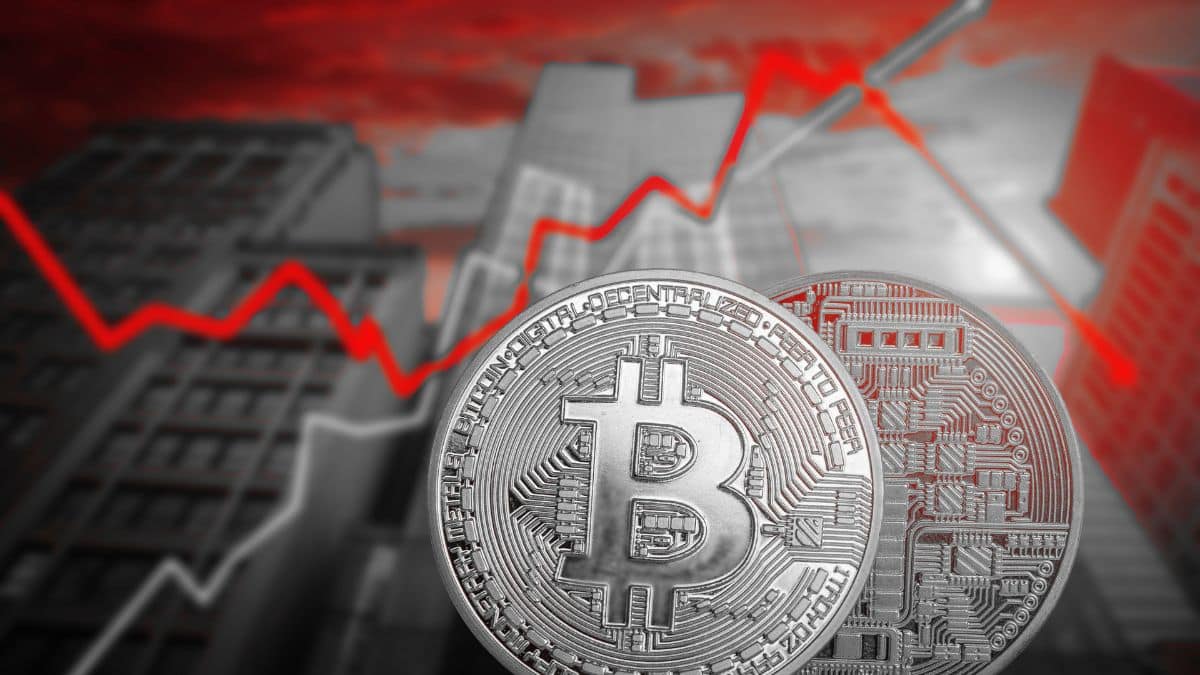 A moeda criptográfica líder, Bitcoin, retém 17k, mas está gradualmente diminuindo, enquanto o Ether está testando novamente o nível de preço $1.200.