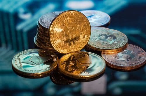 A ação do preço do Bitcoin permanece estável, LUNC salta 4%: relatório de mercado