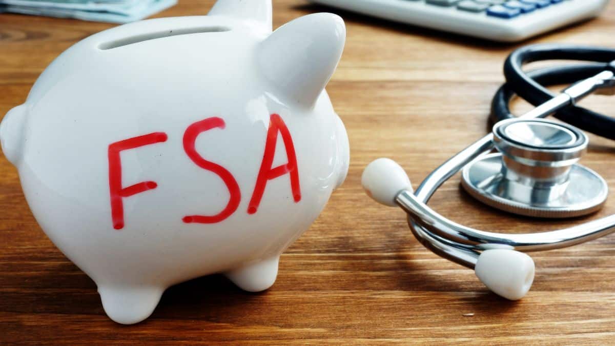 Japan’s Financial Services Agency (FSA) is planning to lift the ban on the domestic distribution of foreign stablecoins in the upcoming year.