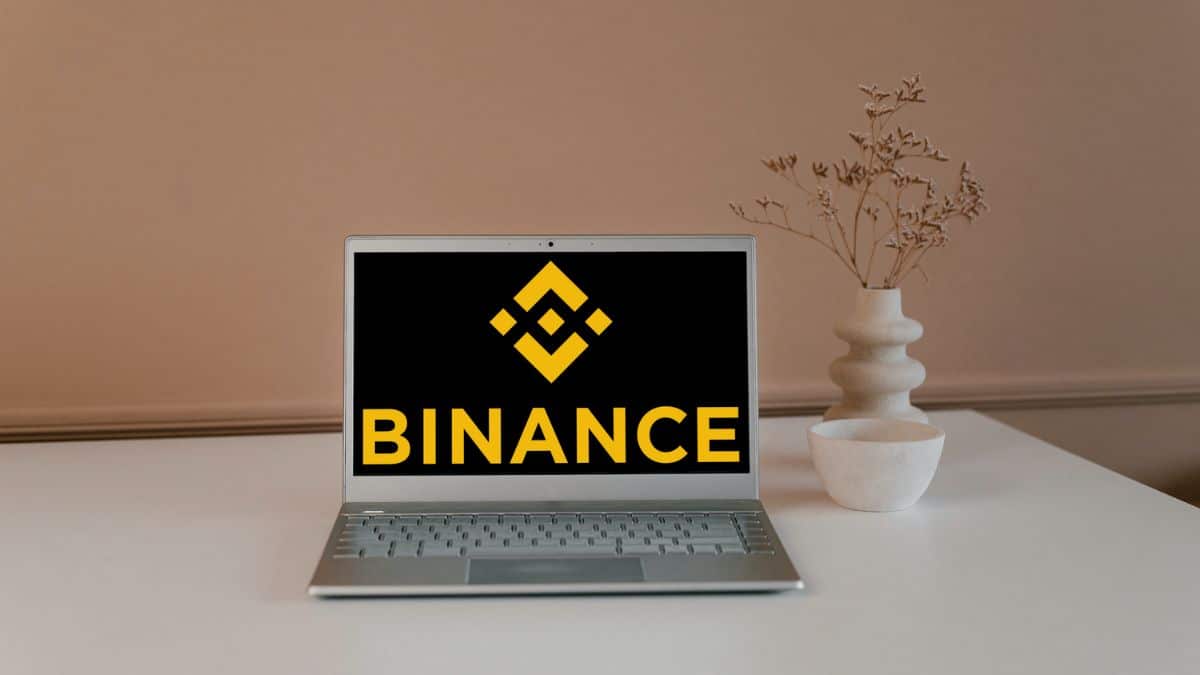 The world's biggest crypto exchange, Binance, has debuted a "Pay" feature for all its customers in the United States.