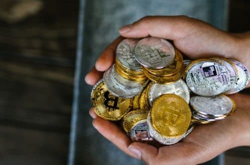 Bitcoin berührt fast $19k, Ether über $1.400; APT explodiert: Marktbeobachtung