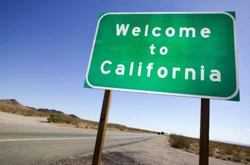 California DMV przetestuje technologię Blockchain we współpracy z Tezos