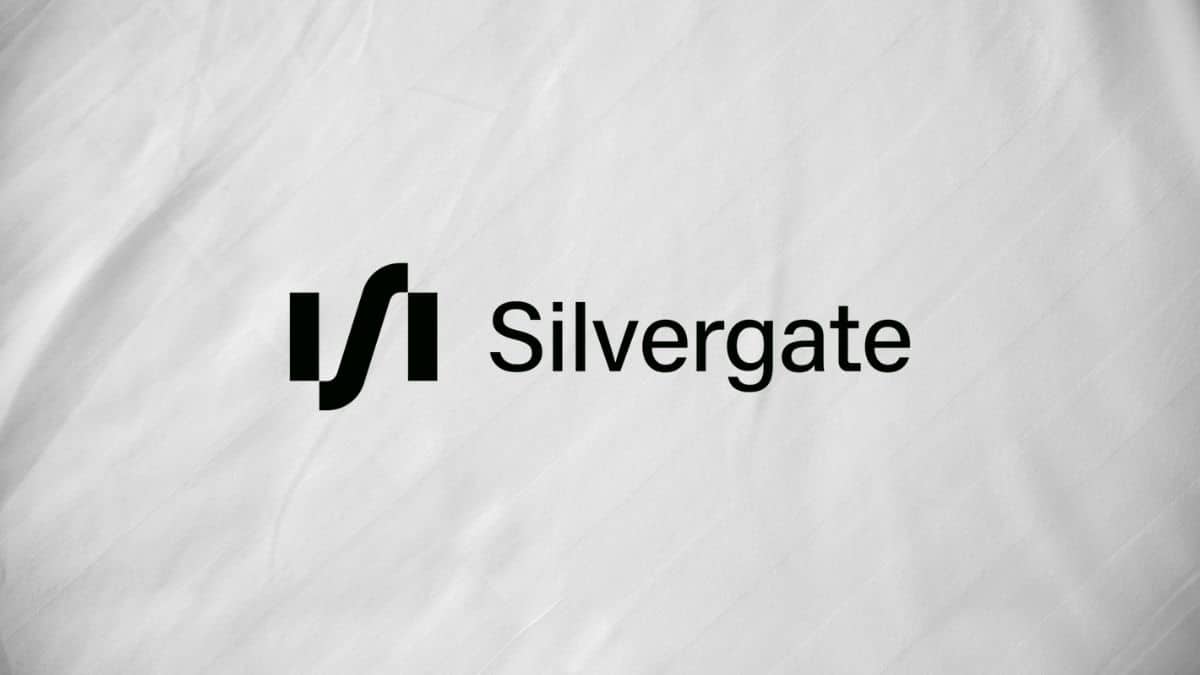 Silvergate met with officials from the Federal Deposit Insurance Corporation (FDIC) to prevent a possible breakdown. 