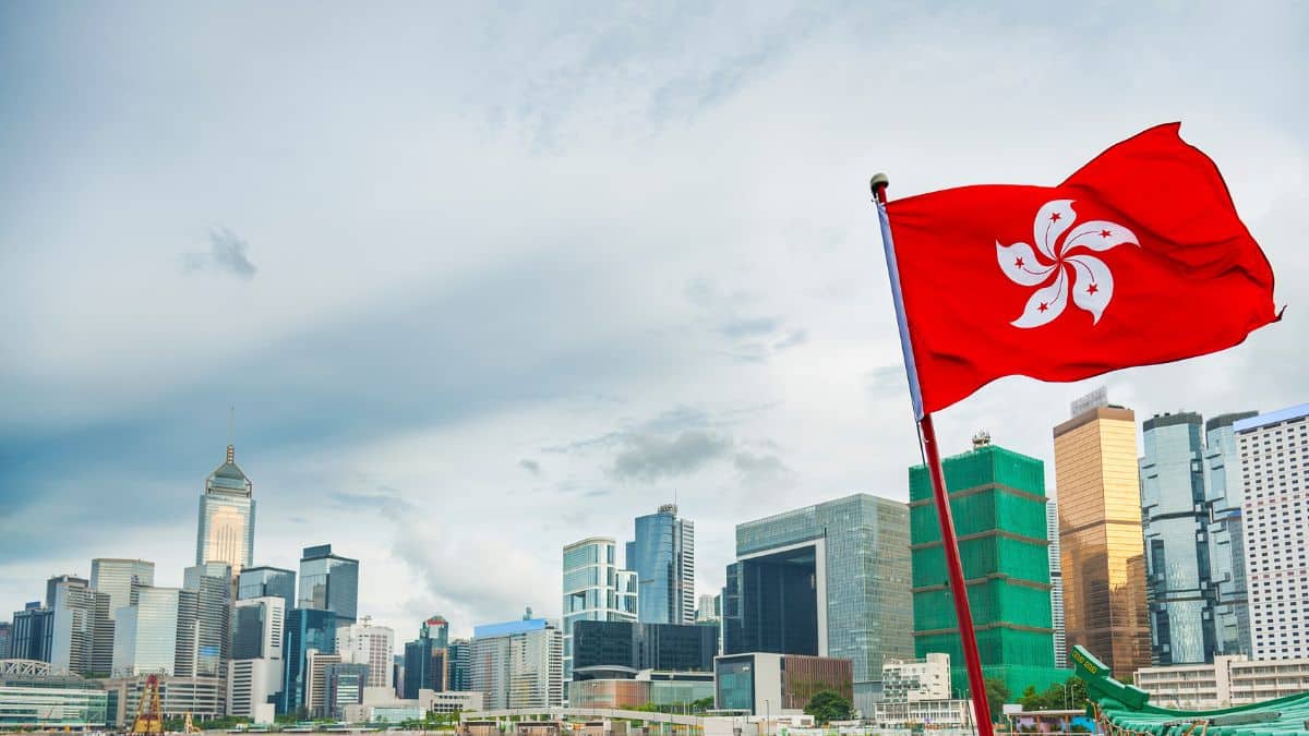Hundreds of crypto firms have lined up to get licensed to operate in Hong Kong since June 1 but the demand for local talent hasn't improved.