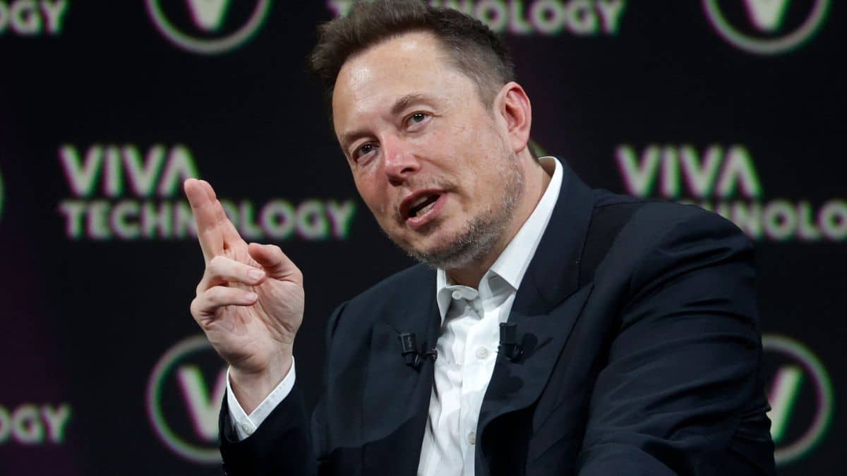 Elon Musk prees de pro-crypto Republikeinse kandidaat voor de Amerikaanse presidentsverkiezingen van 2024, Vivek Ramaswamy.