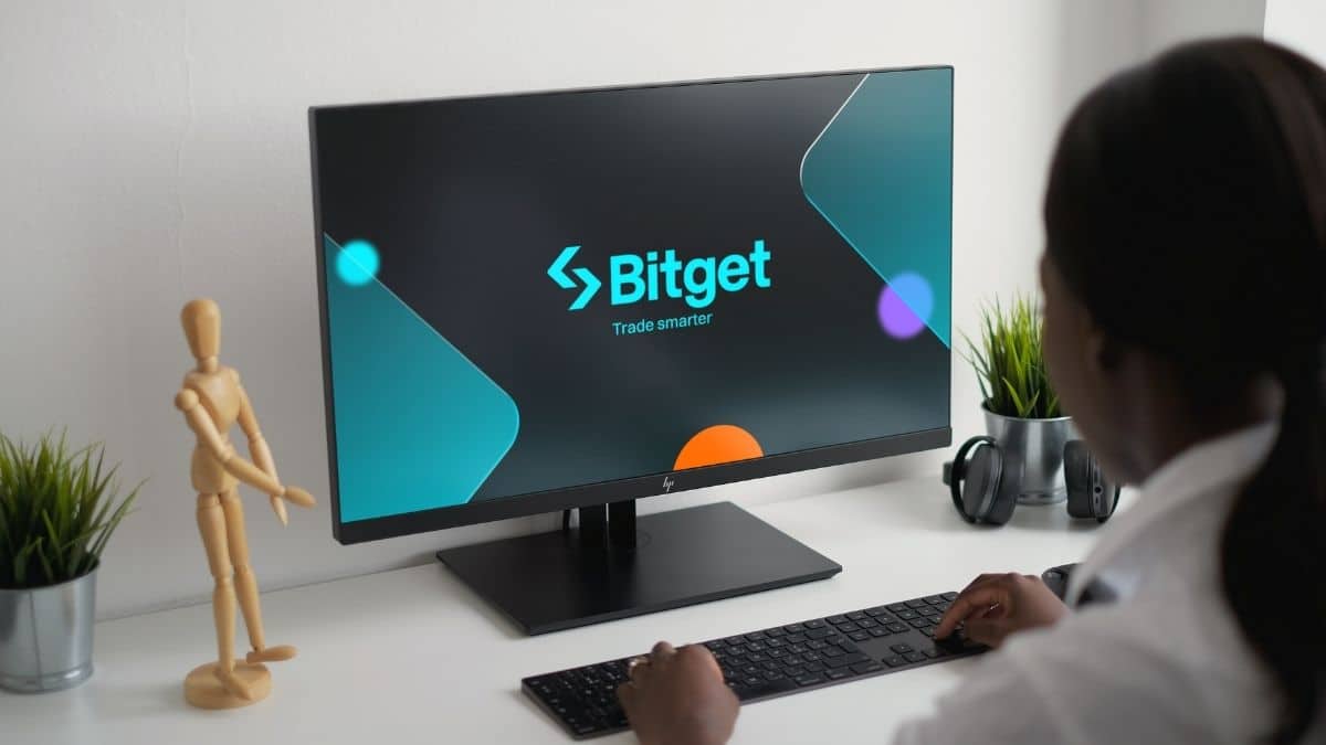 Bitget anunció una nueva tarjeta de crédito respaldada por activos digitales durante una conferencia blockchain en Dubai durante la conferencia en Dubai.